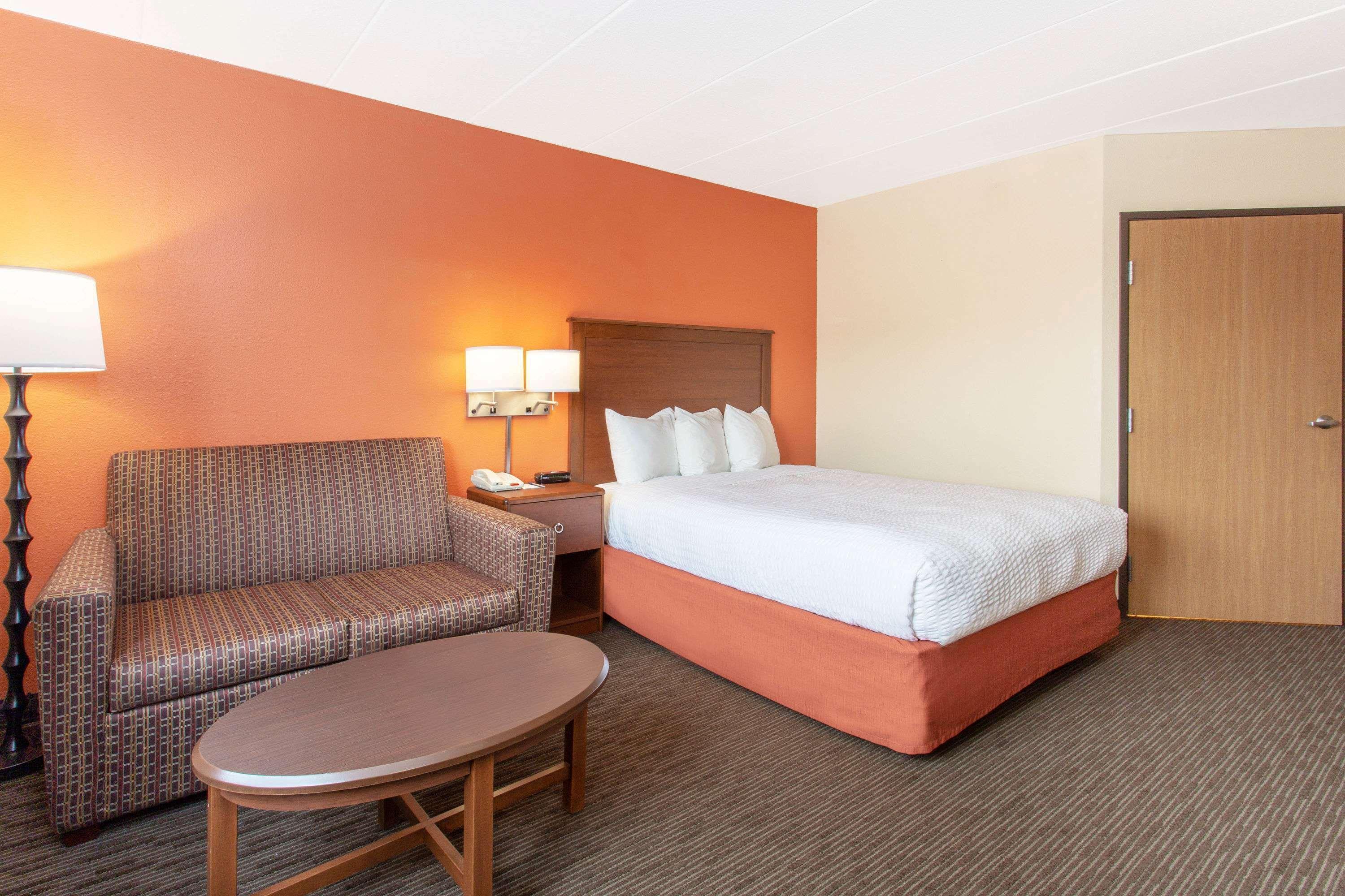 Americinn By Wyndham Calumet Eksteriør bilde