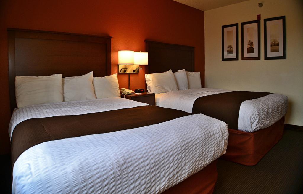 Americinn By Wyndham Calumet Eksteriør bilde