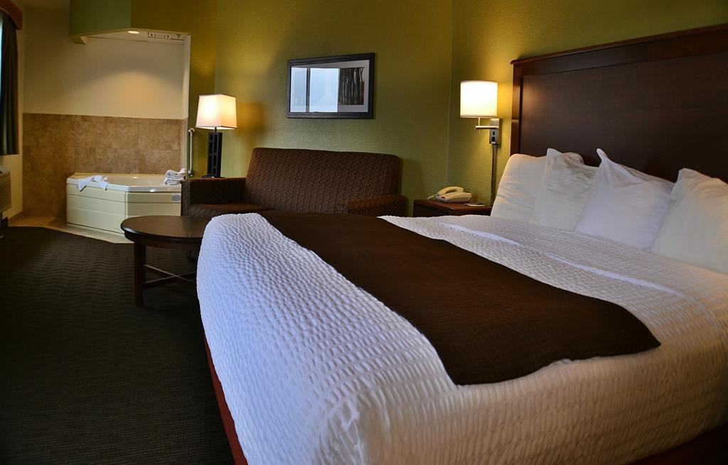 Americinn By Wyndham Calumet Eksteriør bilde